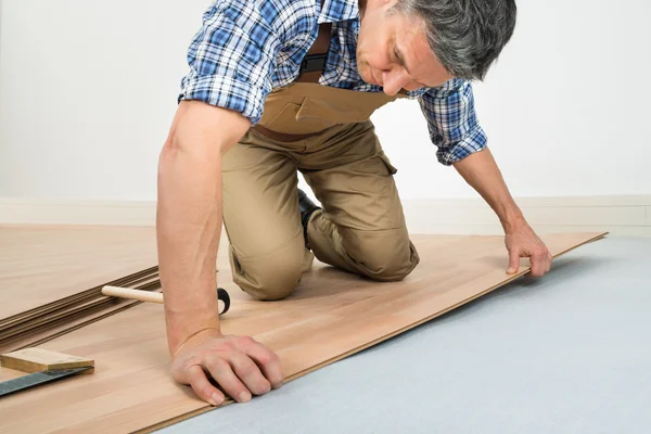 Gigzee_How To Install Laminated Flooring