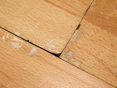 Gigziee_How to Repair Damaged Laminate Flooring