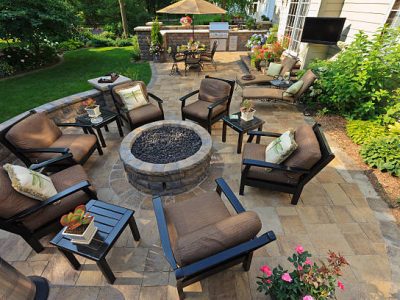 Gigziee_How to Build a Patio for Your Backyard