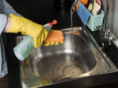 Gigziee_How to Get Rid of Garbage Disposal Smell