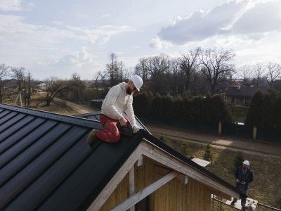 Gigziee_Preparing Your Roof for Rain, Leaves, and Snow