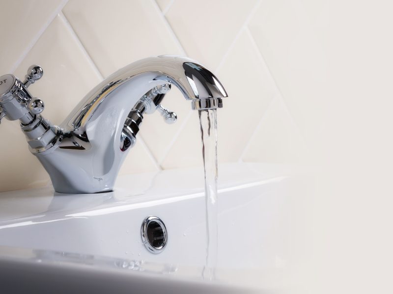 Gigziee_How to Fix a Slow Sink Drain